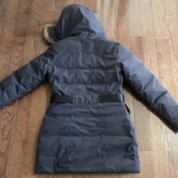 The North Face XS Women’s hooded parka with belt - Picture 11 of 12